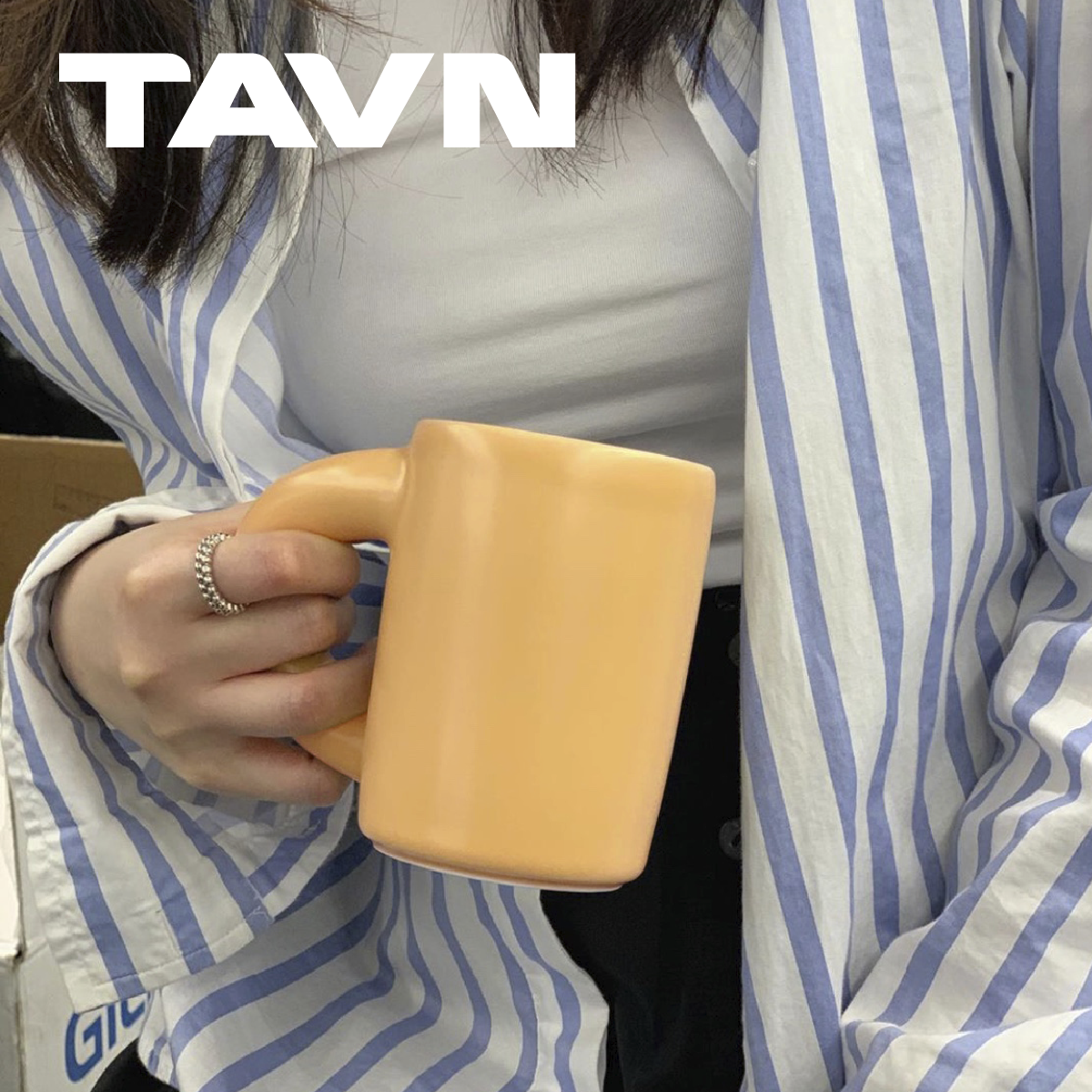 TAVN SoftServe Macaroni Coffee Milk Crooked Handle Large Water Cup Mug