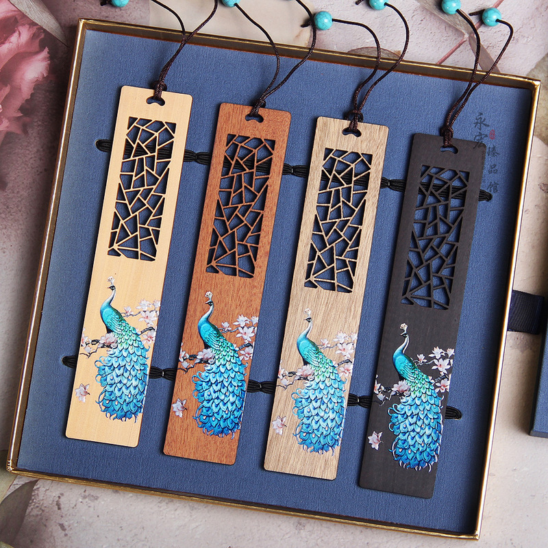 Painted Ebony Blue Peacock Bookmark, Purple Sandalwood Hollow Peacock Bookmark, Beautiful Style Cultural and Creative Gifts, Can Be Engraved