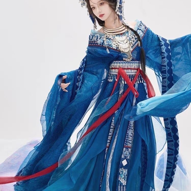 Blue-Dyed Ethnic Style Han Elements Waist-Length Robe, Hezi Skirt, Blue Heavy Embroidery Hanfu, Exotic