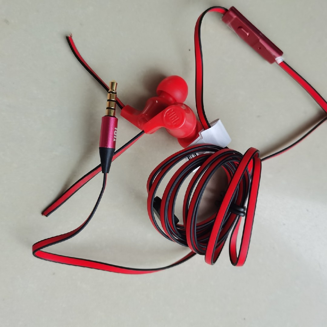 JB120 Wire-cutting earphones with original wire DIY research product one price