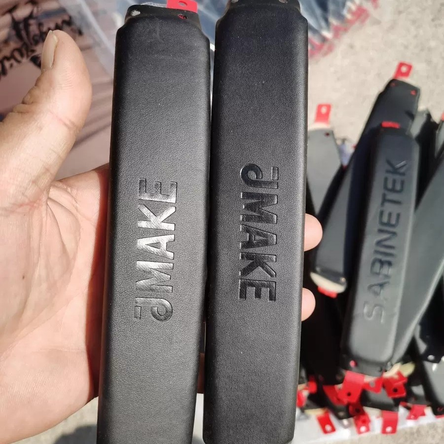 Brand earphones head beam holster one price black random delivery