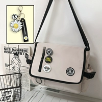 Белый+Маленькая Дейзи [отправить три значка случайных]