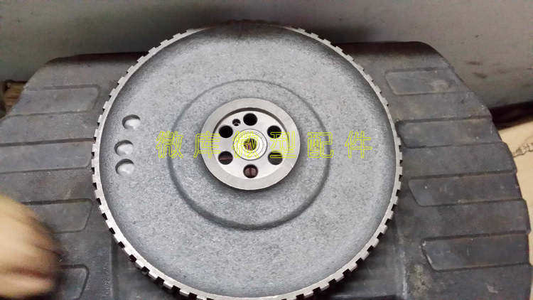 Маховое колесо 适用于长安之星6350 6371 6363 6395 6360 2代465离合飞轮盘