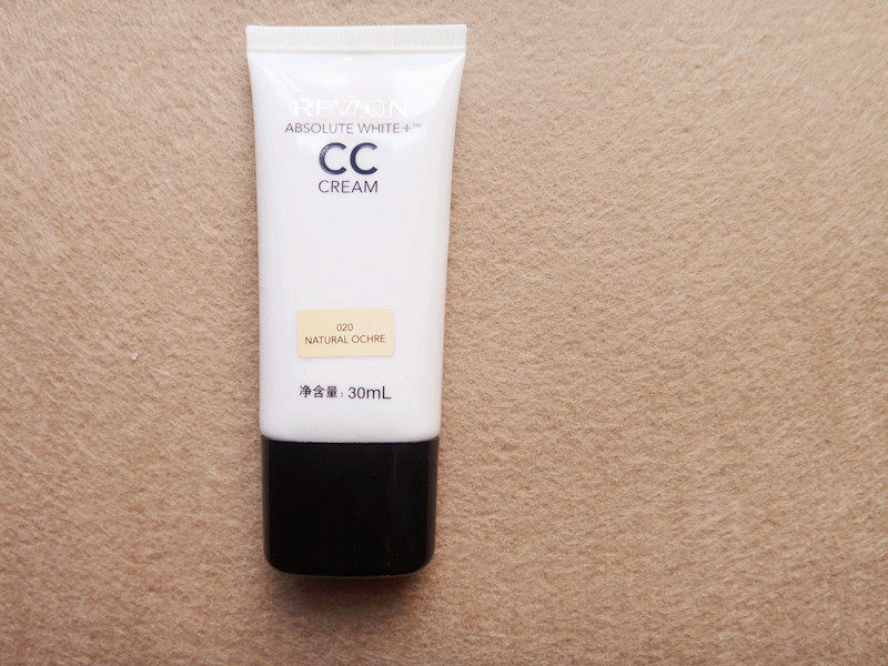 Cabinet RMB168  Bull Forcing lu ~ small ~ thick and clear net white moisturizing repair cream (CC cream)