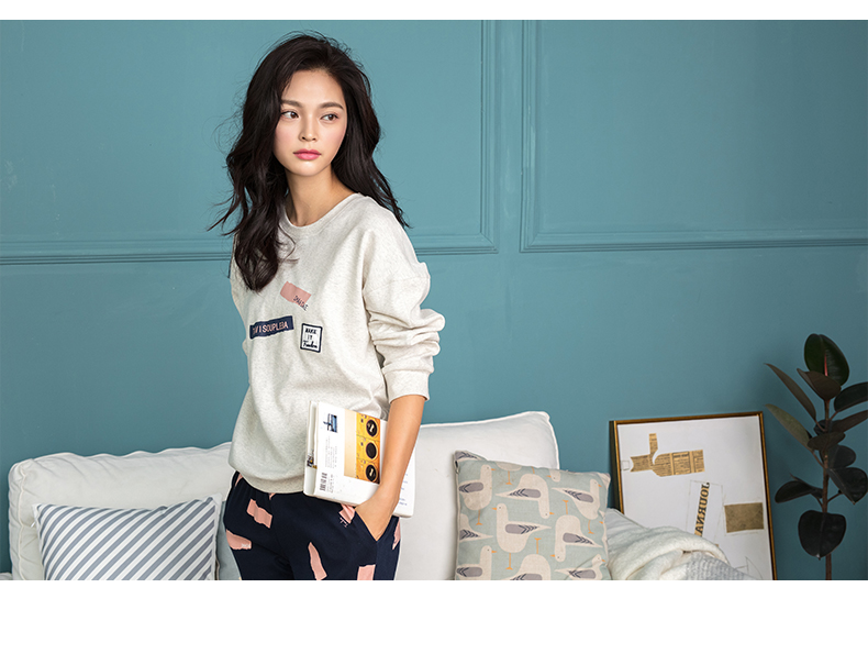 [Tự hoạt động] Jing Yun dịch vụ nhà dài tay đơn giản lỏng lẻo vài đồ ngủ giản dị Z77025-Z77026 những kiểu đồ bộ de thương