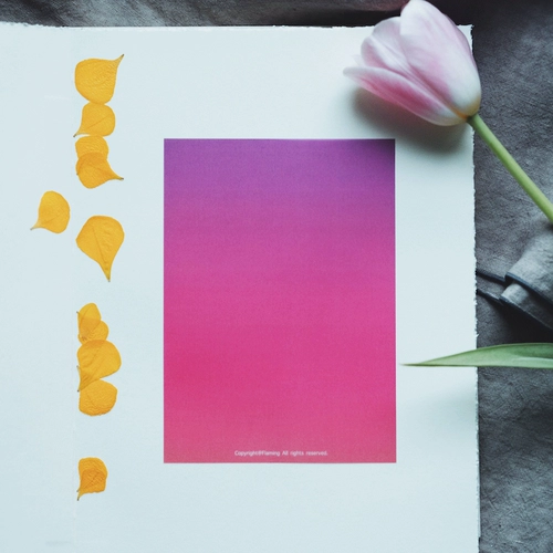 Закладка Sunset читает дизайнер поэзии Tian Ke Card, а бумага - горячая пламя