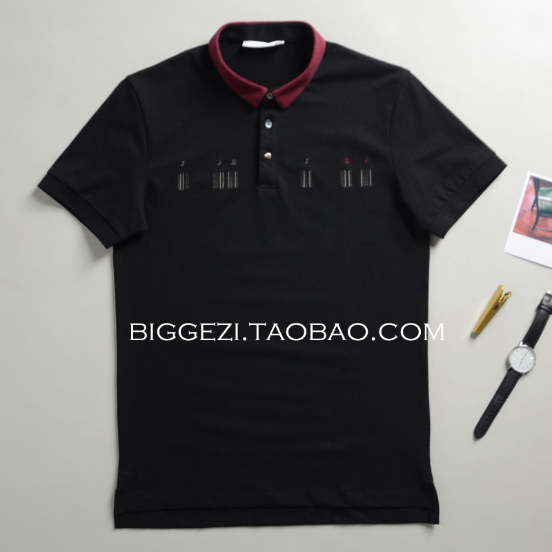 BIGGEZI Tương phản cổ áo đen / trắng + Ghi chú tinh tế Chất lượng thêu Chất liệu áo ngắn tay ngắn áo thun nam có cổ