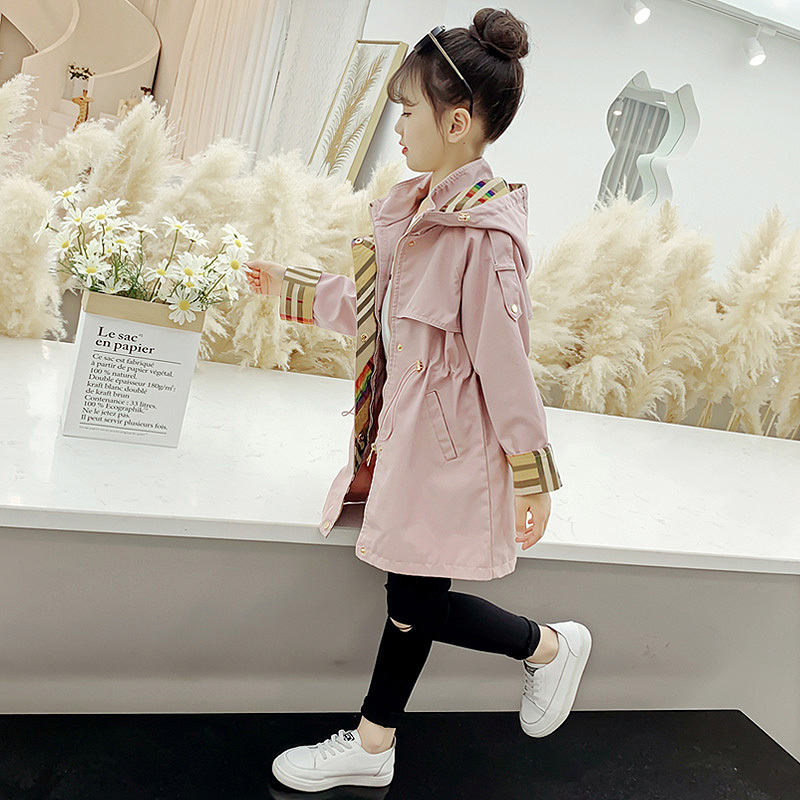 Girls' Spring and Autumn Windbreaker Jacket 2026 New Stylish Spring Children's Clothing for Older Girls Early Spring Thin Top