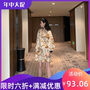 . Pháp siêu cổ tích áo in nữ Xia Yang khí ròng đỏ giản dị thoải mái sun-kissed áo cardigan áo khoác mỏng châu Âu