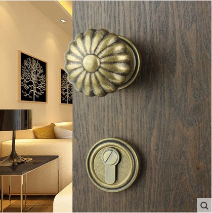 American copper lock black door lock simple American indoor two-piece lock antique room door lock bedroom spherical lock ME2392