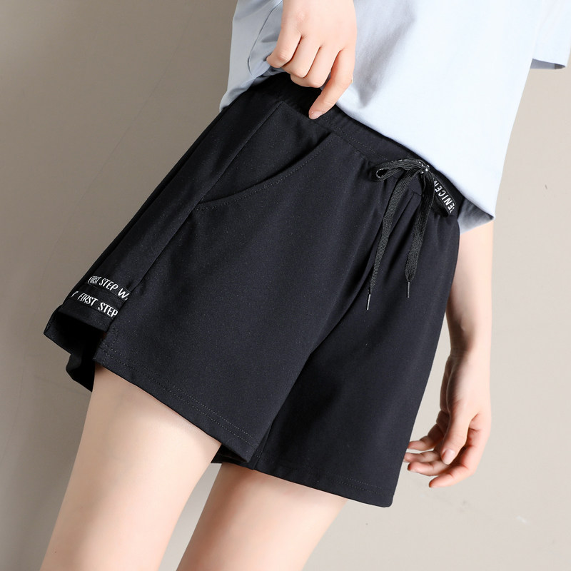 Sports shorts female summer slim fit 2022 new black loose Chains fitness casual hot pants running outwear