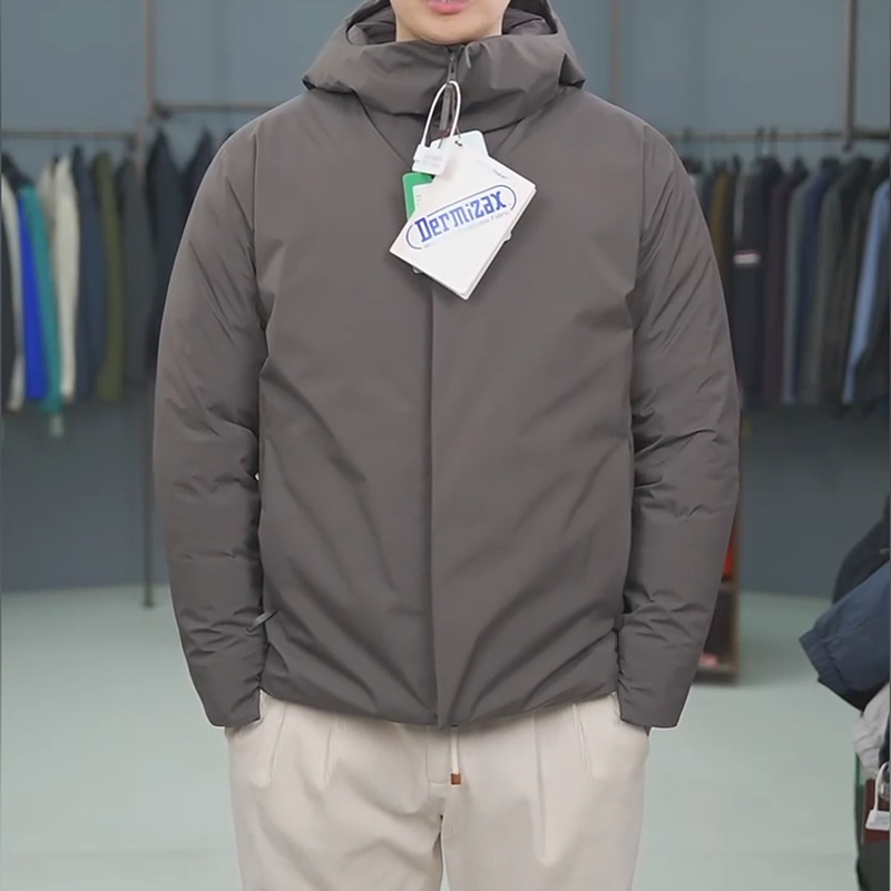 Zhengchen/正辰Dermizax Windproof and Waterproof 95 Goose down Altus Hooded Goose down Jacket Pd-K10302