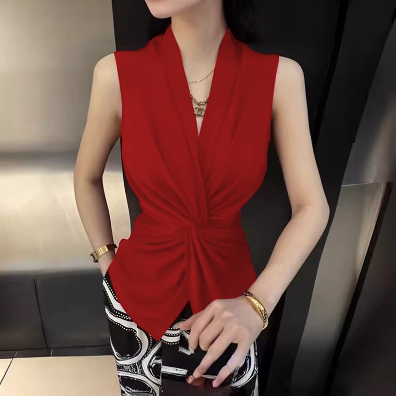 2025 Summer New Fashionable Twisted V-Neck Sleeveless T-Shirt for Women, Wrinkled Irregular Slimming Blouse