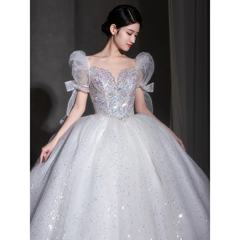 Fan-style light wedding dresses 2022 new advanced texture 2021 Heavy work extravagant palace windy retro grand tug tail main