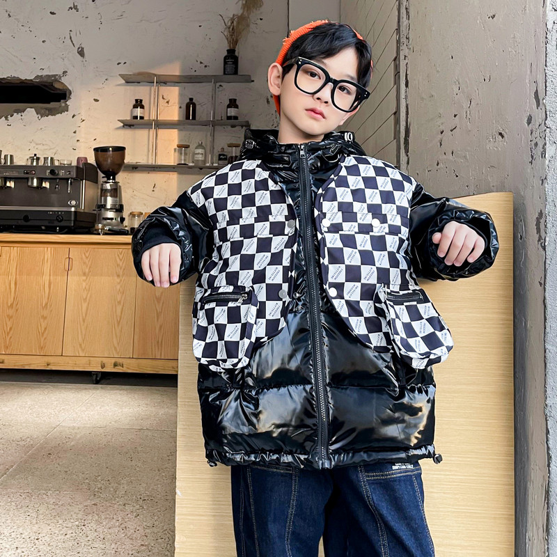 Boys' cotton-padded winter clothes 2021 new children's thickened cotton-padded clothes middle-aged children's plaid fake two-piece hooded down padded jacket