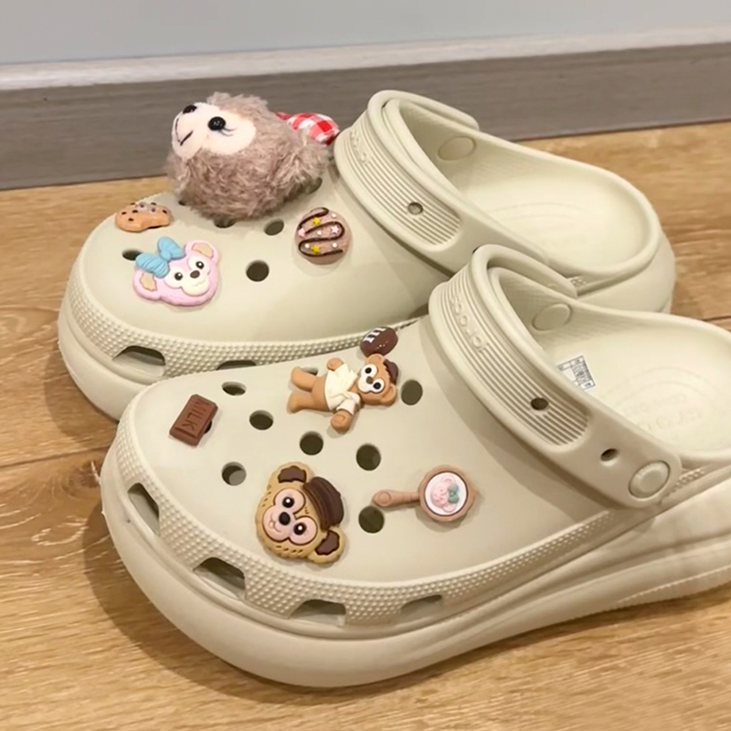 New Crocs Shoes Accessories DIY Slippers Disney Cross Decorative Accessories Shoe Flowers Girls and Kidsren's Accessories