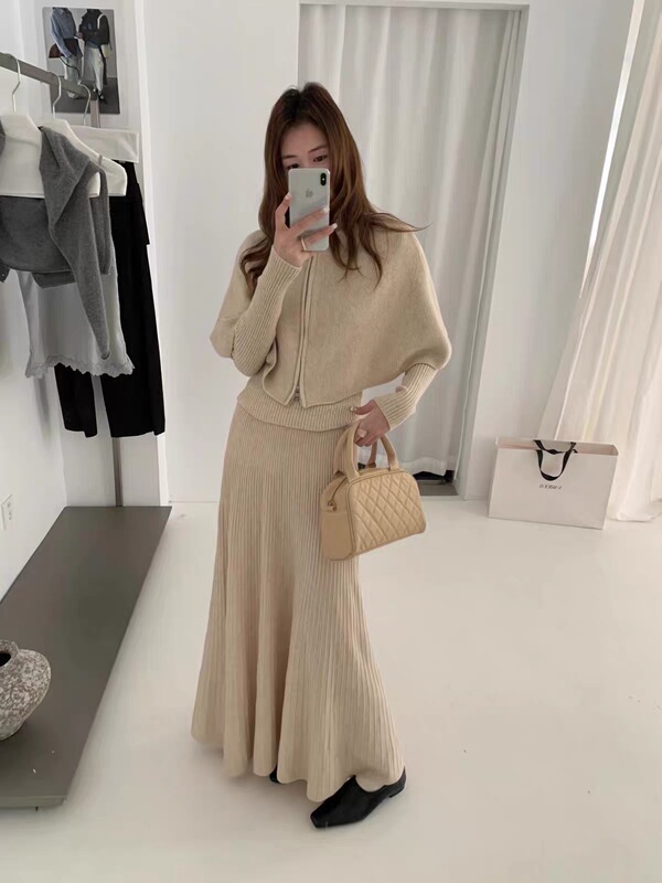 New Autumn and Winter Style Gentle Style Cape Shawl Cardigan Base Sweater Women's New Autumn and Winter High-Waisted Skirt Three-Piece Set