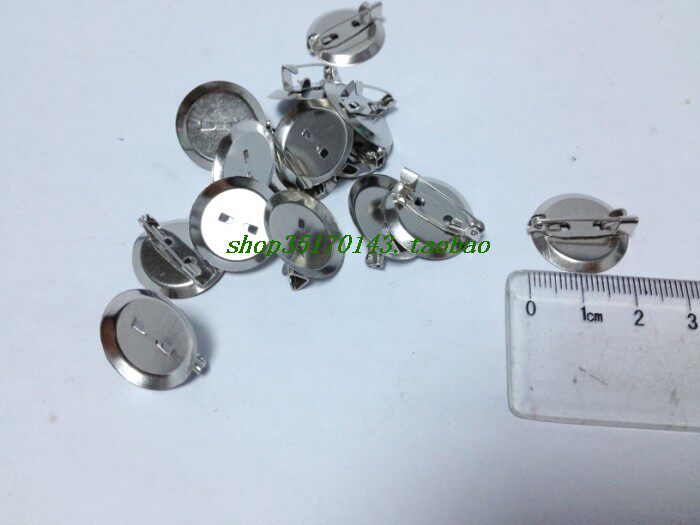 Broche en autre - Ref 1183030 Image 4