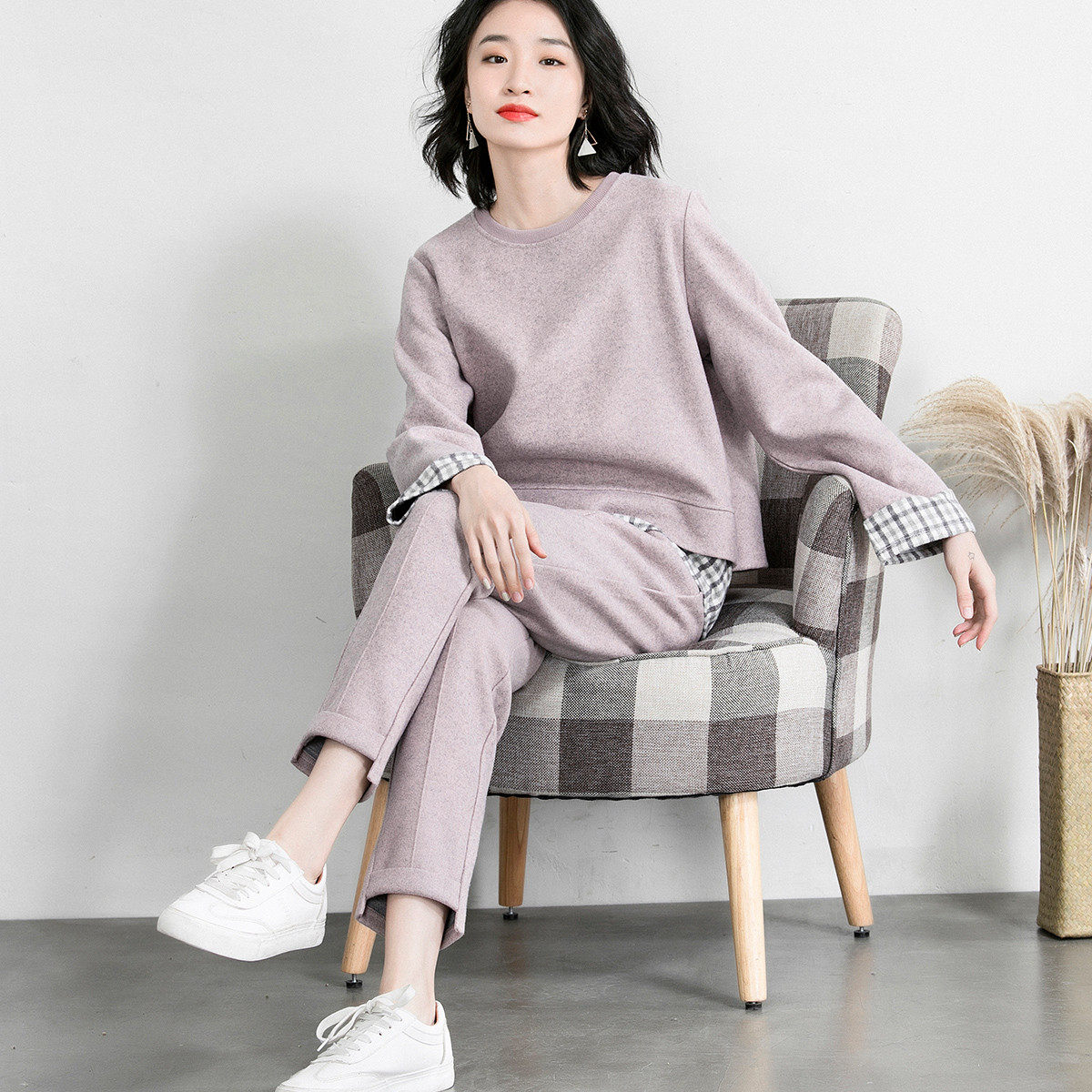 Free breathing autumn and winter clothing fashion 2019 new fake two-piece splicing plaid shirt thickened long-sleeved set