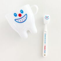 Spot (Goose Baoshan Trading Co. Ltd.) Japan GLADEE banana teeth children water Cup mouthwash Cup heat-resistant