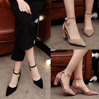 Mùa xuân và mùa thu Hàn Quốc của sandal mũi nhọn da lộn Baotou với giày cao gót có khóa rỗng với đế dày với giày đơn nữ mùa hè dép lv chính hãng