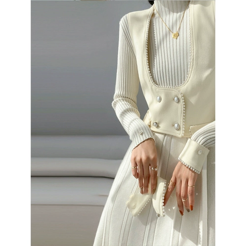 Шерстяное платье, юбка, комплект, коллекция 2021, в стиле Шанель, яркий броский стиль