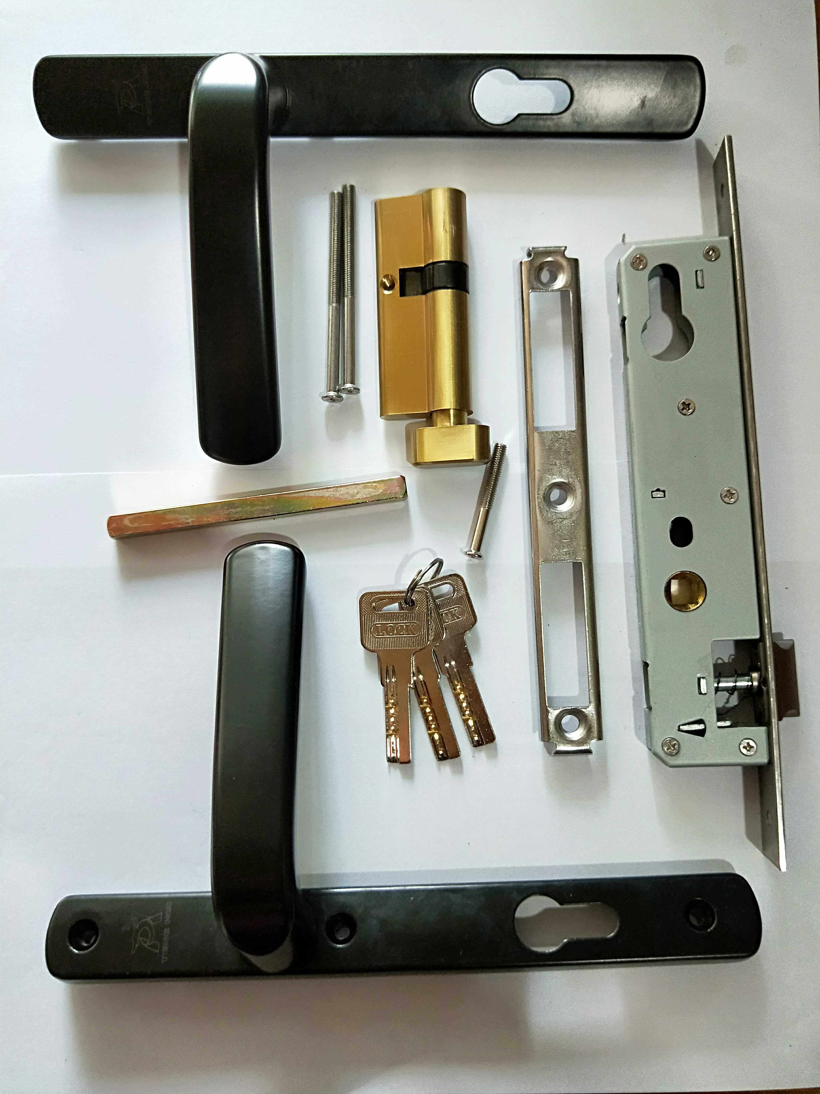 Aluminum alloy gate lock 50 large door lock handle door lock 8520 lock body