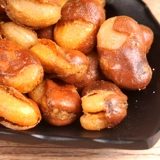 口水娃 Закуски с широкой фасоли, орхидеи и кокгричность, желтый вкус, пряная фасоль небольшая упаковка.