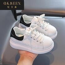 Kikason Childrens Shoes Han Edition Childrens Sports Leather Shoes New Boy and Girls Soft Soft Soft Soft Slide Slide Small White Shoes xf0308