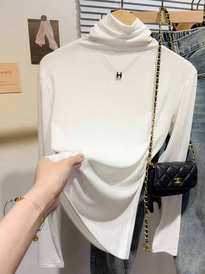 秋冬保暖高领打底衫女内搭2024新款修身舒适软糯长袖T恤黑色上衣