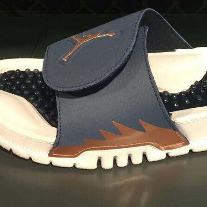 Air Jordan拖鞋 Air Jordan拖鞋