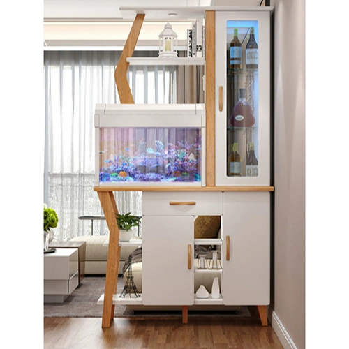Северная гостиная с рыбным аквариумом винный шкаф в шкаф