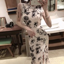 2019 summer new fashion temperament retro slim slim improved version of long lace cheongsam dress less