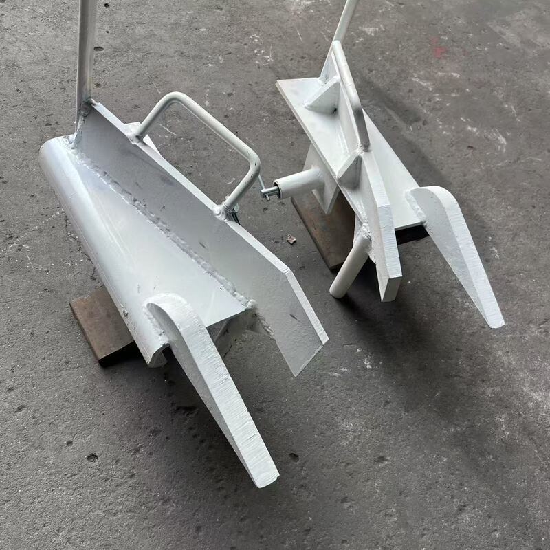 Railway Maintenance Department's Special Movable Portable Derailment Protection Device Reflective Sign Derailment Protection Device Railway Maintenance Department's Special Movable Portable Derailment Protection Device Reflective Sign Derailment Protection Device