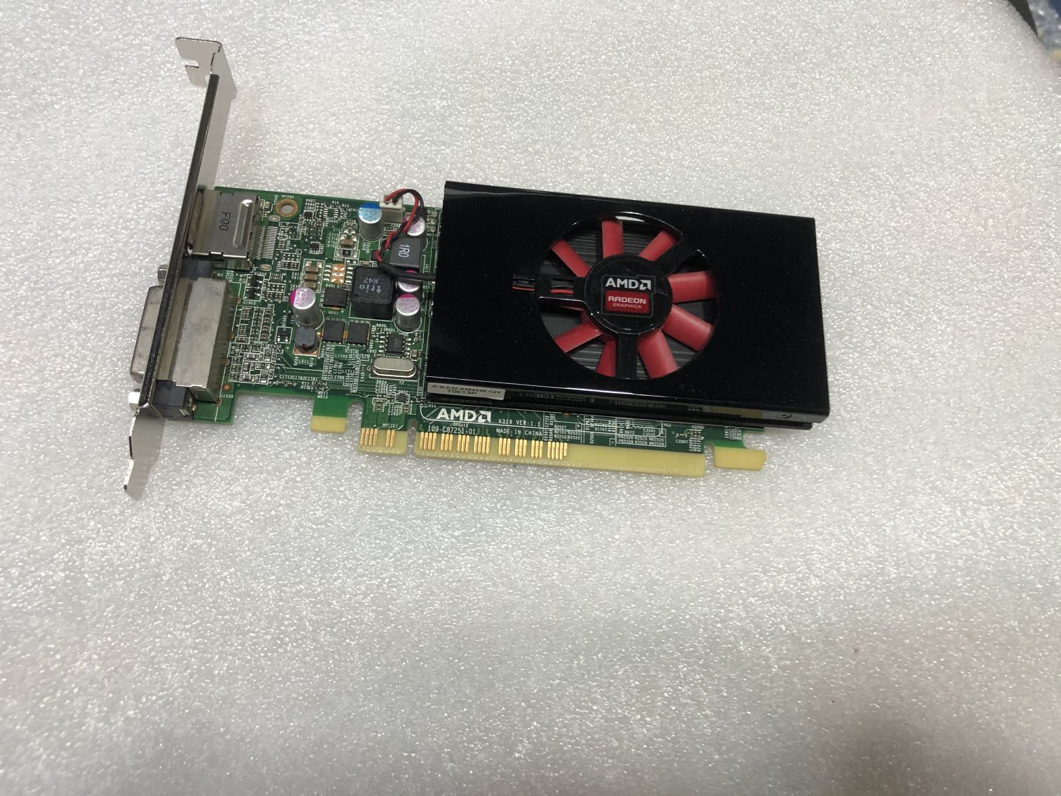 AMD Radeon(TM) R7 350X 4G 4K graphics card 128-bit 384 threads, support large and small chassis