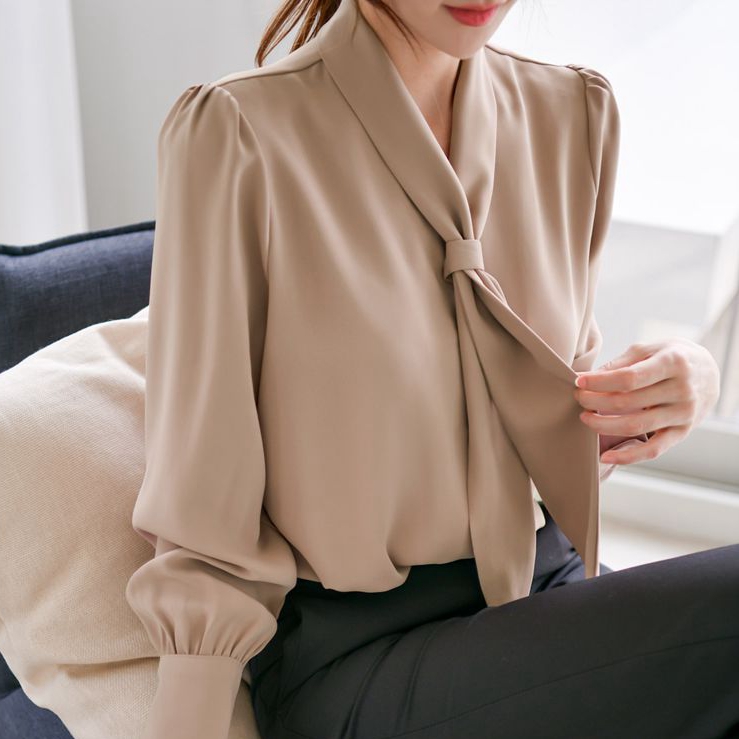 Tie-buckle perforated tie shirt blouse blouse autumn winter new 100 hitch commuter Korea 2021 new