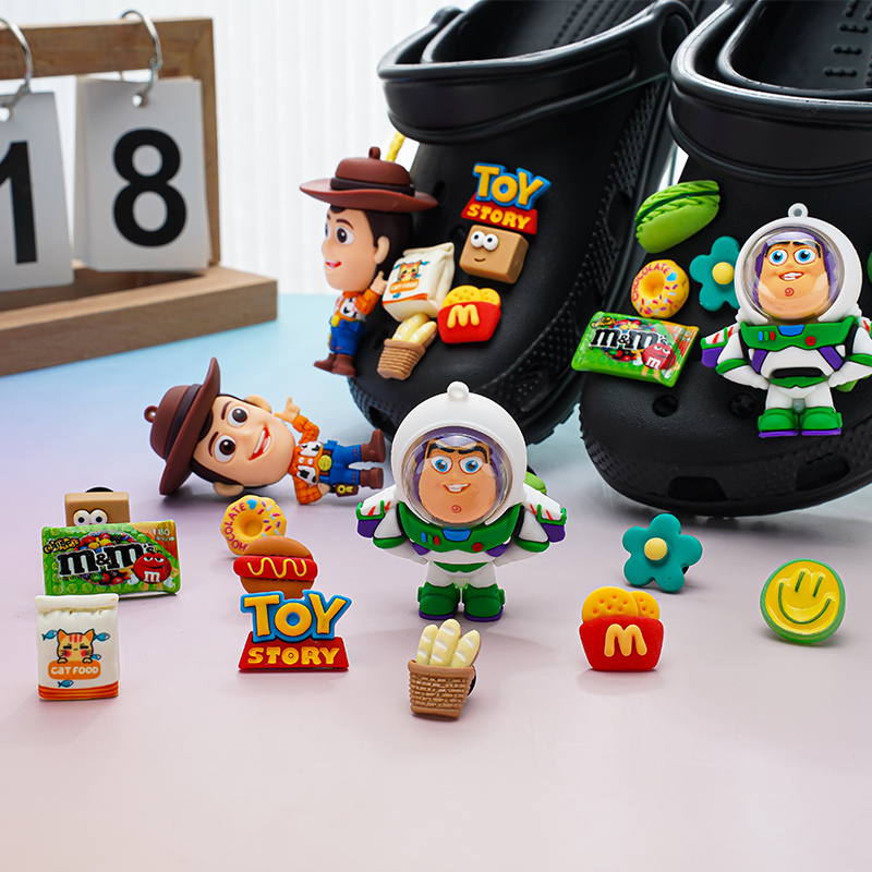 Crocs Shoe Charms 3D Toy Story Buzz Lightyear Woody Universal Shoe Buckle Decoration Accessories DIY Parts Crocs Shoe Charms 3D Toy Story Buzz Lightyear Woody Universal Shoe Buckle Decoration Accessories DIY Parts