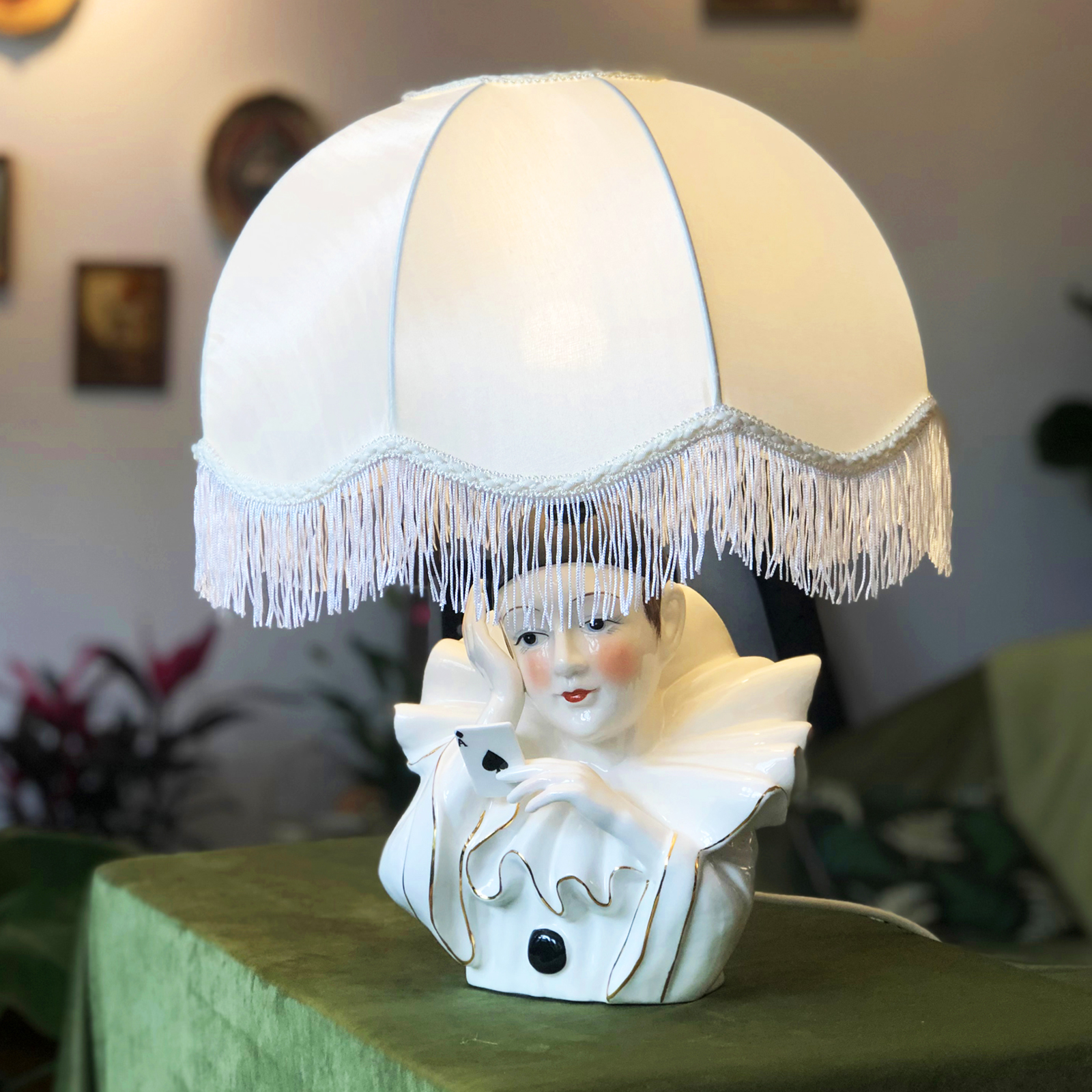 Vintage Table Lights in Retro Ceramic Nordic Handmade Lights Decorated Bedroom Head Lamp Cover