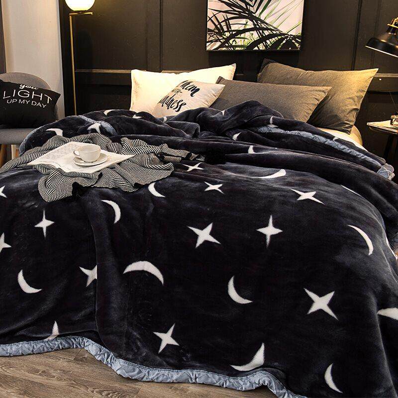 warm quilt layer of raschel blanket in winter single