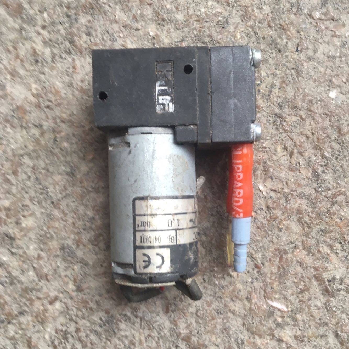 Second-hand imported KNF DC diaphragm vacuum pump NPM30KVDC 24V 0 25A1 0bar