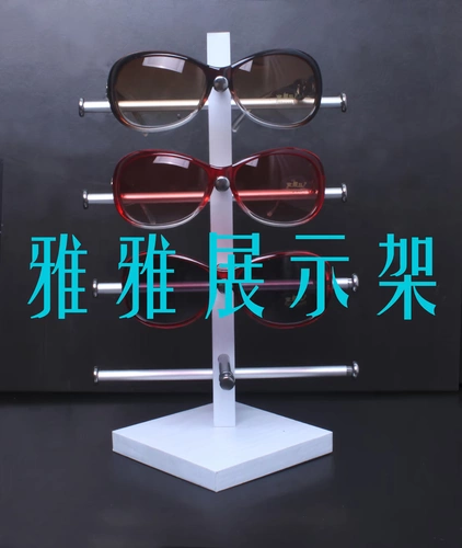 Стенд, деревянные солнцезащитные очки