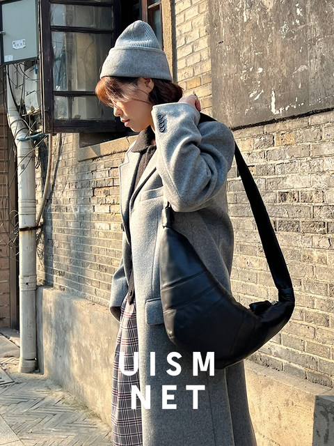 [Sheepskin Croissant] Lucaire New Color Small Medium Croissant Horn Crossbody Bag Authentic