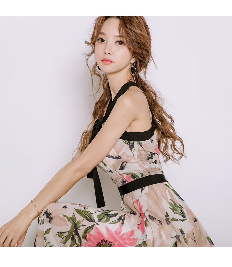 VK旗艦店 韓系碎花露肩掛脖印花不規則系帶無袖洋裝
