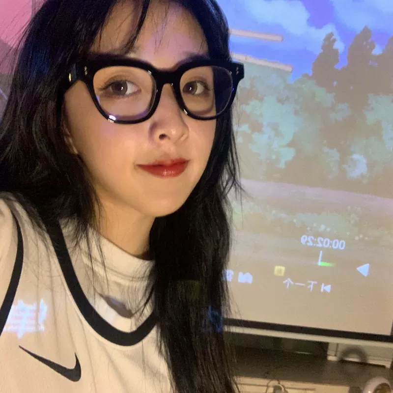 Miao Miao với gọng kính đen gm retro kính nữ thủy tinh dày gọng kính gọng kính phiên bản Hàn Quốc mặt tròn vuông mặt phẳng chống ánh sáng xanh - Kính khung