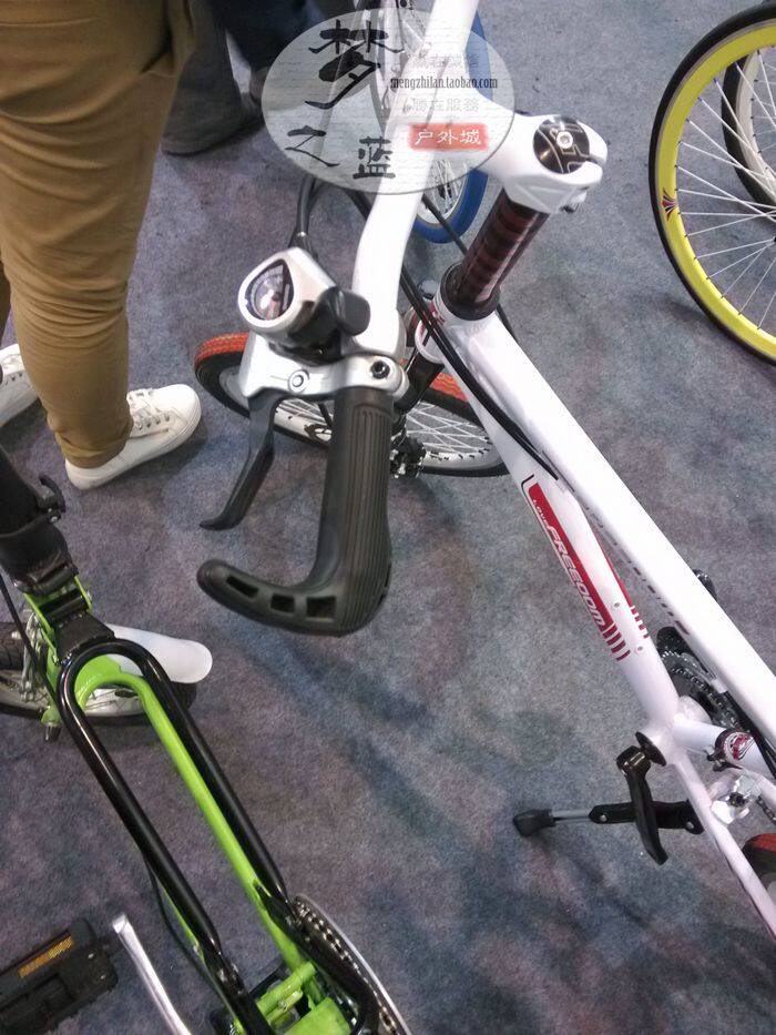 Poignées de vélo - Ref 2349304 Image 8