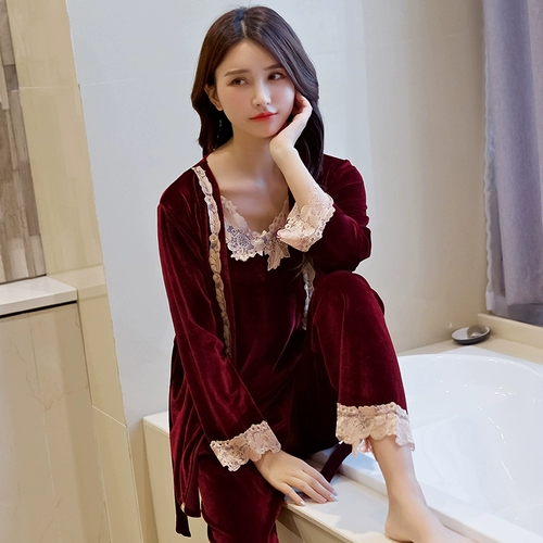 Бархатная демисезонная кружевная пижама, сексуальный бархатный комплект, коралловый лонгслив, лебедь, эффект подтяжки, 3 предмета