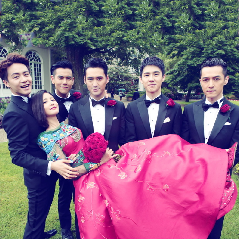 Cho thuê mùa thu Zhang Yiyi Yuan Hongxiaoming với cùng một đoạn chú rể lỏng lẻo chú rể nhóm anh em nhóm phù hợp với trang phục phù hợp áo vest nam cao cấp