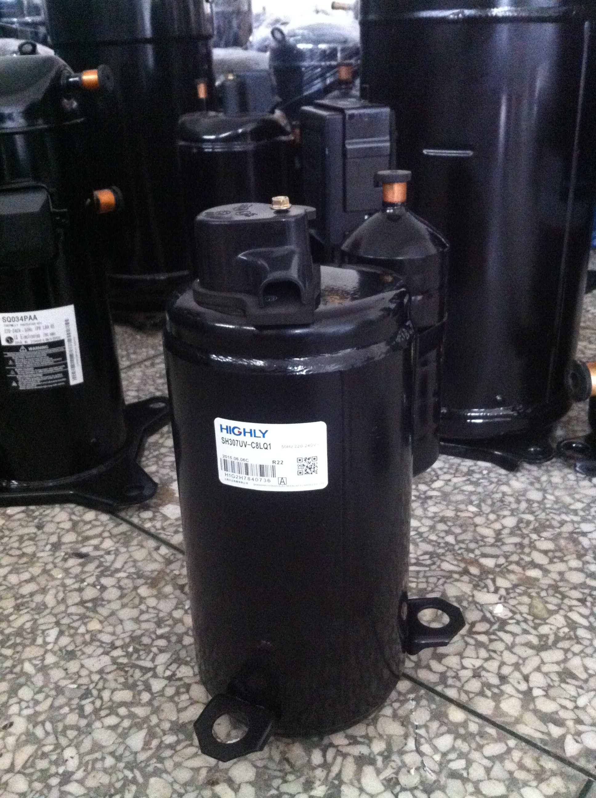 Brand new Hitachi compressor sh307uv-c8lq1 shw33tc4-u Heistand compressor shx33sc4-s