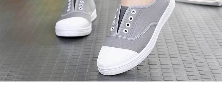 Giày vải trắng mới nữ giả dây đai phẳng giày thông thường Sinh viên Hàn Quốc Giày trắng hoang dã ưu đãi đặc biệt giầy oxford nữ