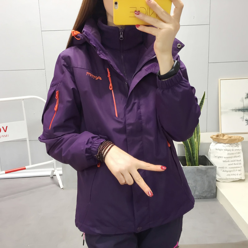 Walking outdoor women's stormtrooper Tibet two-piece set windproof waterproof Korean version mountaineering suit Men's three-in-one ski suit